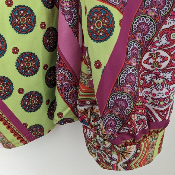 Colorful Patterned Button-Up Shirt - Picture 3 of 6